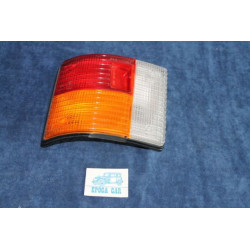 A112 2°S.   REAR LEFT TAILIGHT  WITH RETRO  BLECK BOARD  ARIC