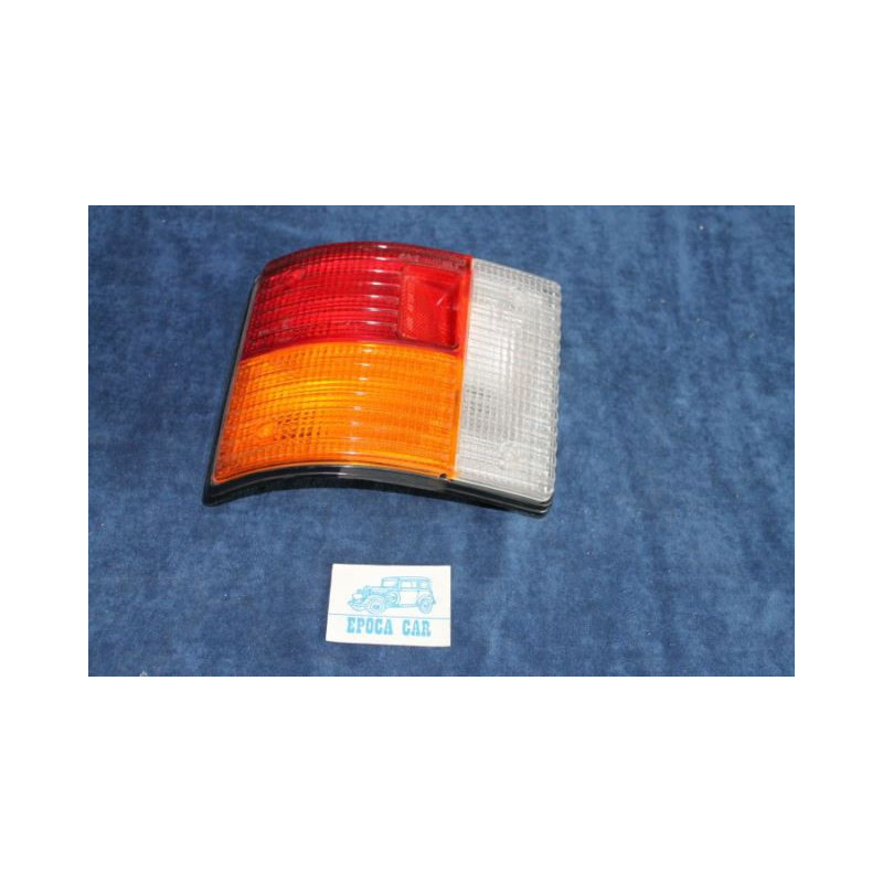 A112 2°S.   FANALINO POST. SX  CON RETRO  BORDO NERO  ARIC