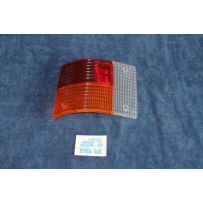 A112 2°S.   PLASTICA PER FANALINO POST. SX CON RETRO  ARIC