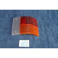 A112 2° S.   PLASTICA PER FANALINO POST. DX CON RETRO  ARIC