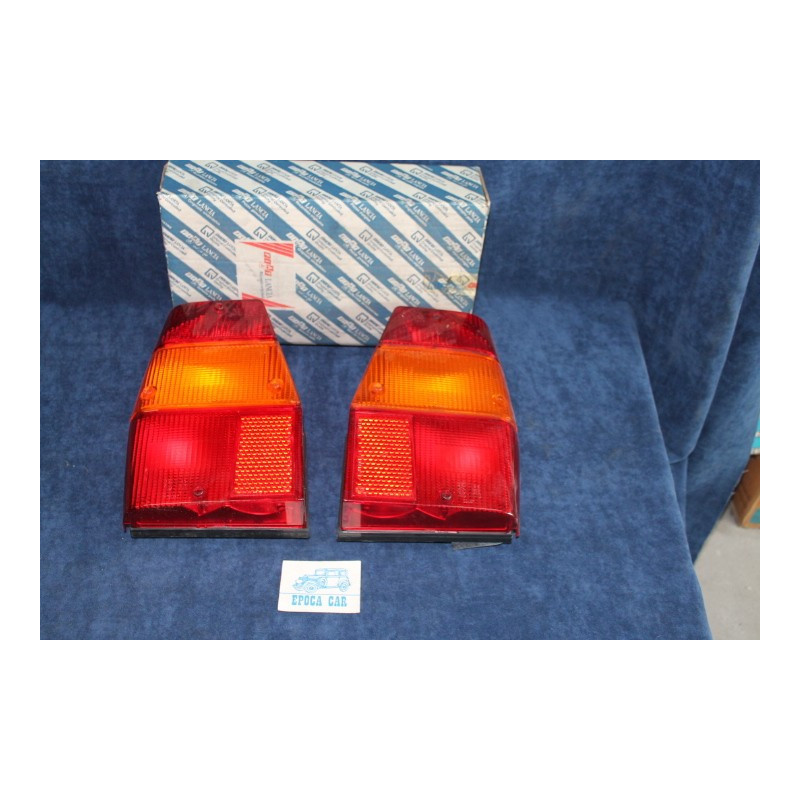 DELTA   COPPIA FANALINI POST. SIEM