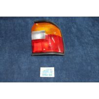 BETA HPE   FANALINO POST DX BORDO NERO   OLSA