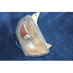 BETA BN 3°S.   FANALINO ANTERIORE DX (PLASTICA BIANCA)   SIEM