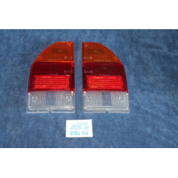 BETA BN 3°S.   COPPIA PLASTICHE PER FANALINI POST.    CARELLO