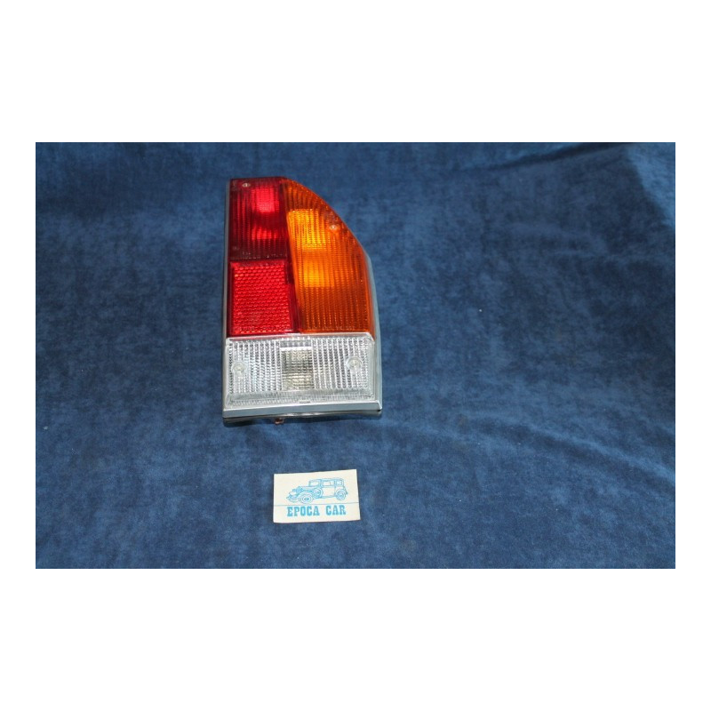 BETA SEDAN 2°S.  REAR RIGHT TAILIGHT   CARELLO