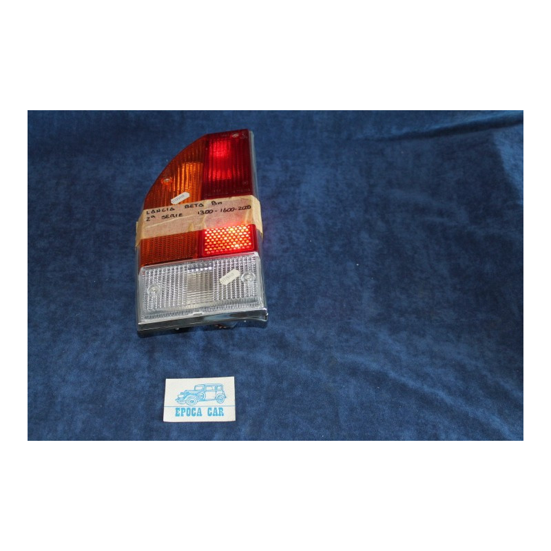 BETA SEDAN 2°S.   REAR LEFT TAILIGHT   CARELLO