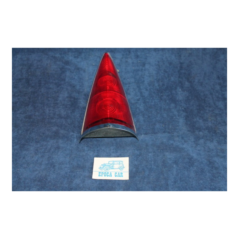FLAMINIA SEDAN   REAR TAILIGHT WITH RED LENS FOR U.S.A.    CARELLO