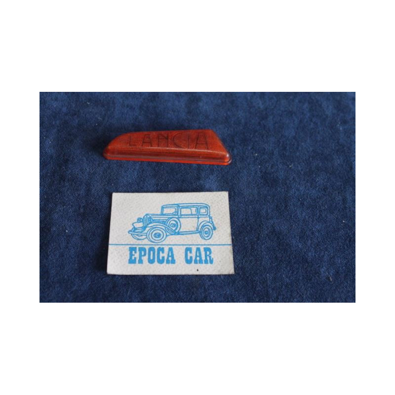 ARDEA   PLASTICA ARANCIONE SCRITTA "LANCIA" PER LUCE TARGA