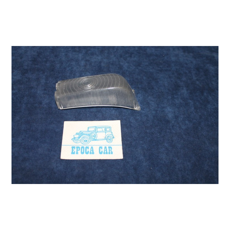 2600 BERLINA   PLASTICA GRANDE PER FANALINO ANT. SX   ALTISSIMO