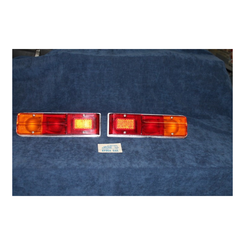 GIULIA 1300    PAIR REAR TAILIGHT   CARELLO