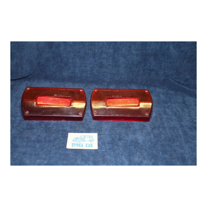 GT 1750 1°S.   COPPIA PLASTICHE PER FANALINI POST. (MEDIOCRI COND.)   ALTISSIMO                                   ALTISSIMO