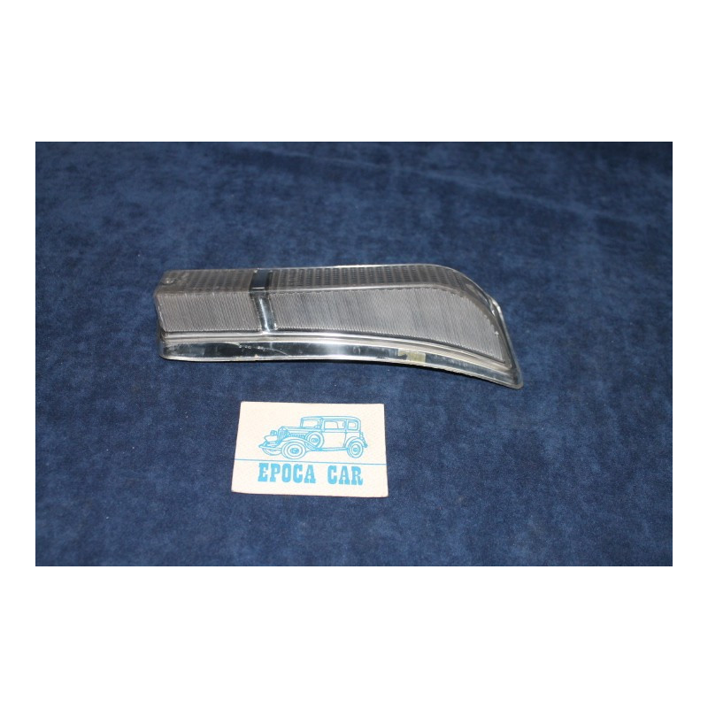 GT 2°S.   PLASTICA BIANCA PER FANALINO ANT.SX   CARELLO