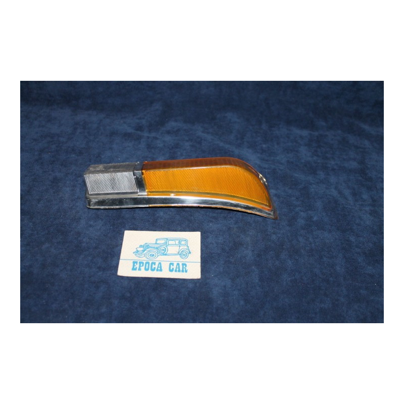 GT 2°S.   PLASTICA BICOLORE PER FANALINO ANT. SX   OLSA
