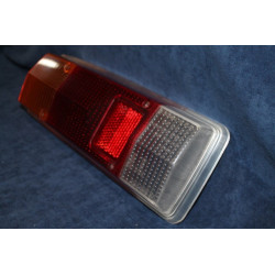 1750 BN   PLASTICA PER FANALINO POST. SX   ALTISSIMO