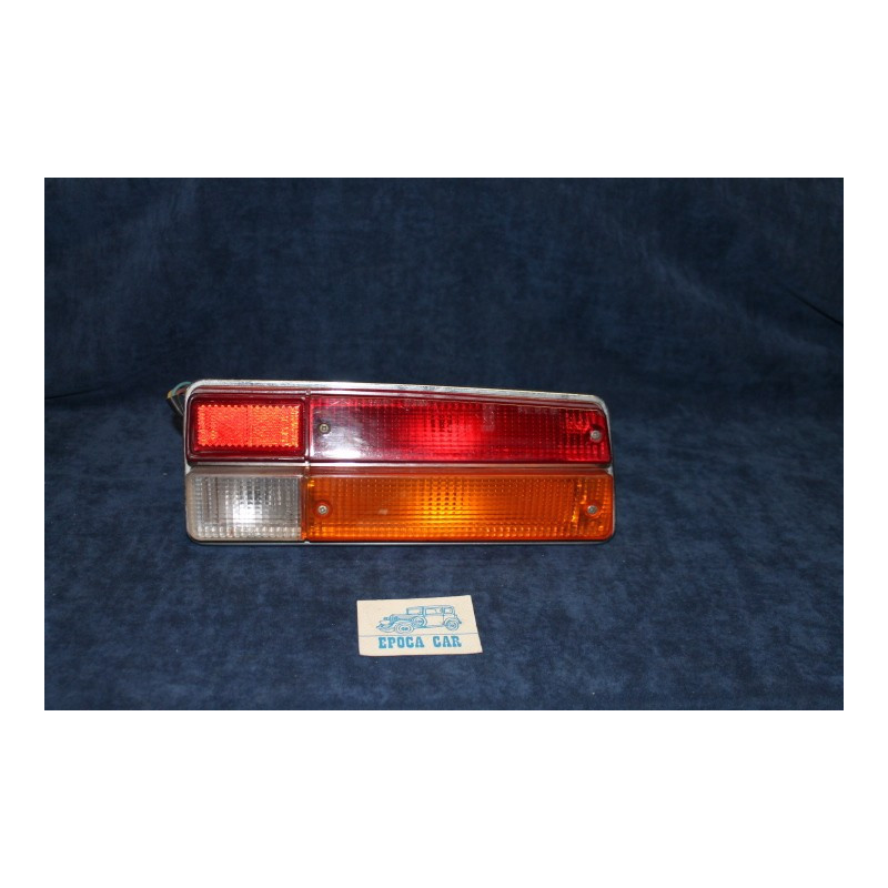2000 SEDAN   REAR RIGHT TAILIGHT   ALTISSIMO
