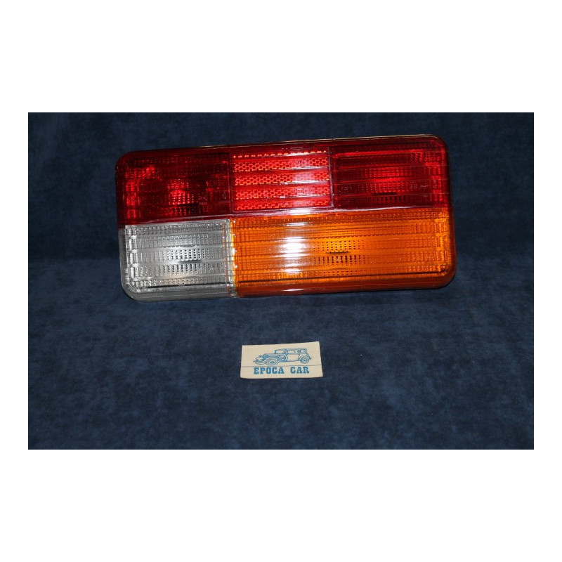 ALFETTA SEDAN 2000   REAR RIGHT TAIL LAMP (STIPED TYPE)   OLSA-GECAR