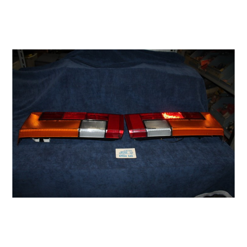 ALFA 33   COPPIA FANALINI POST.   ALTISSIMO