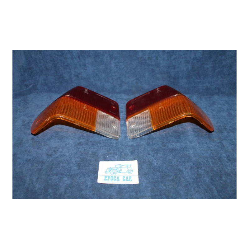 ALFASUD 1°S.   COPPIA PLASTICHE PER FANALINI POST.   ALTISSIMO