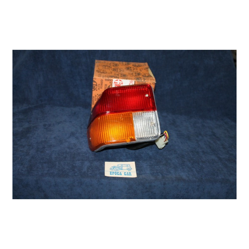 ALFASUD 1°S.   FANALINO POST. SX   CARELLO