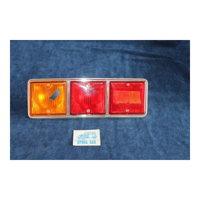 132 1° S.   REAR LEFT TAIL LIGHT   STARS