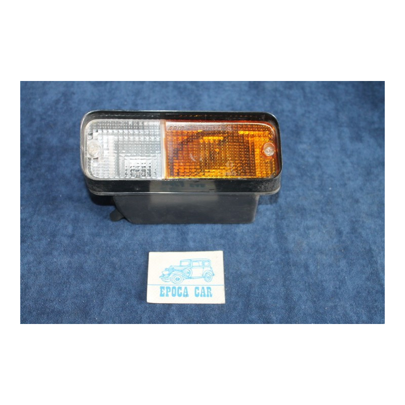 131   FANALINO ANT. SX  BICOLORE   ARIC