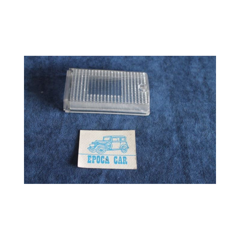 131   PLASTICA BIANCA PER FANALINO POST. SX   LEART