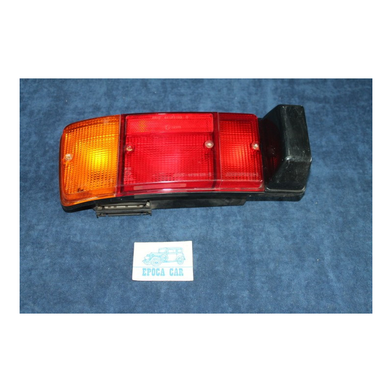 127 L-C-CL  REAR LEFT LIGHT   SIEM
