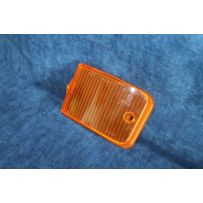 127-127 SPECIAL  PLASTICA ARANCIONE PER FANALINO POST. DX   ARIC