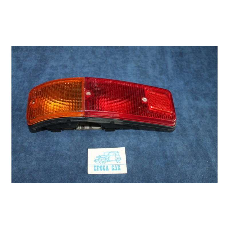 127-127 SPECIAL REAR LEFT LIGHT   ARIC