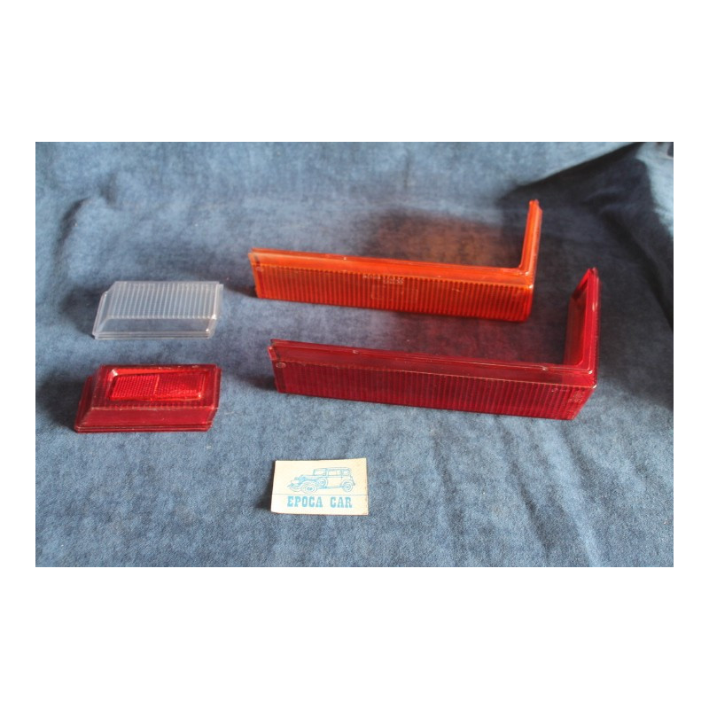 130 COUPE'  SET COMPLETO PLASTICHE (4 PZ)PER FANALINI POST. DX STARS