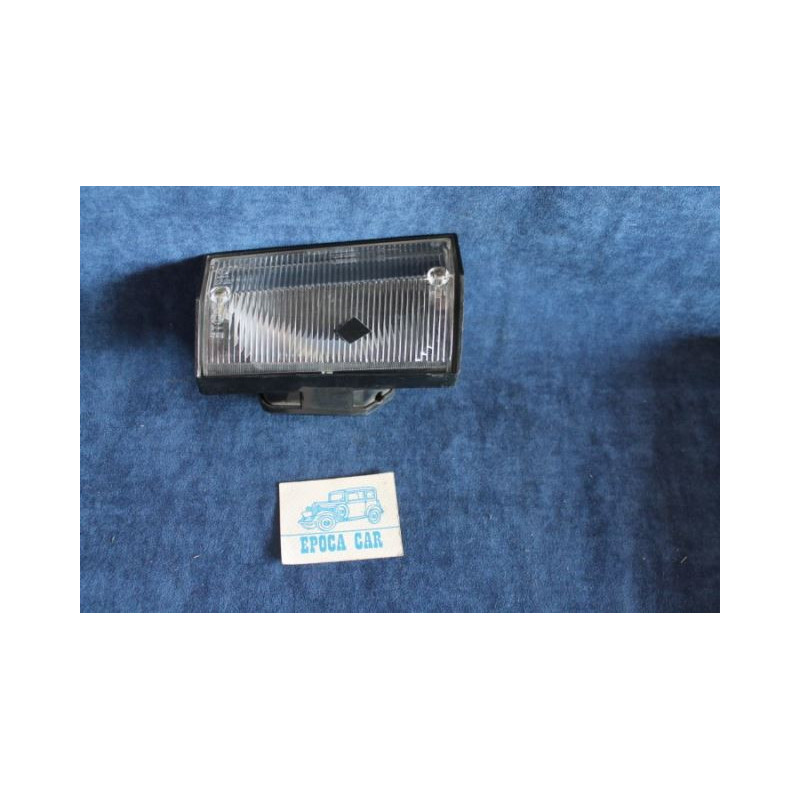 130 COUPE'  FRONT RIGHT LIGHT   STARS