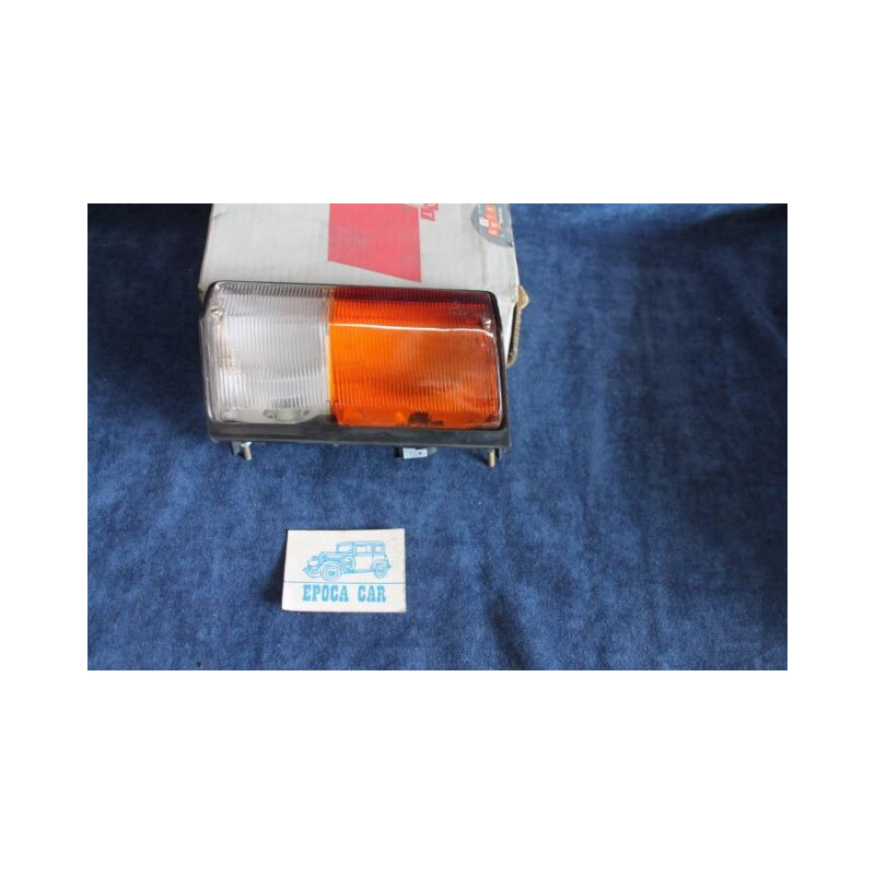 130 BERLINA  FANALINO BICOLORE ANT. SX   ALTISSIMO