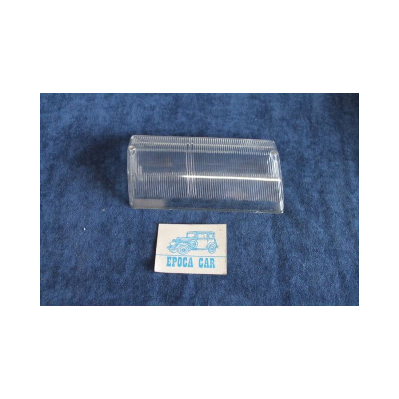 130  PLASTICA BIANCA PER FANALINO ANT. SX   ALTISSIMO