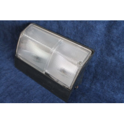 130 SEDAN  FRONT RIGHT LIGHT    CARELLO