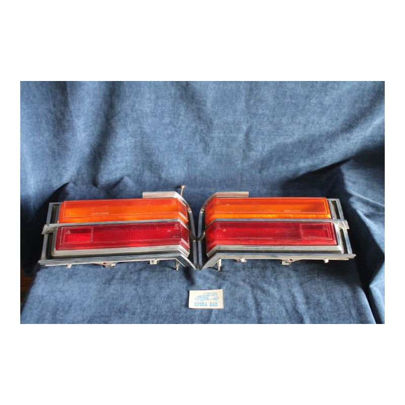 130 BERLINA  COPPIA FANALINI POST. IN DISCRETO STATO   STARS