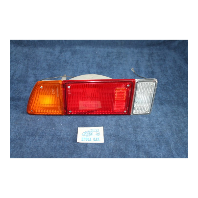 X 19 1°S   FANALINO POST SX   CARELLO