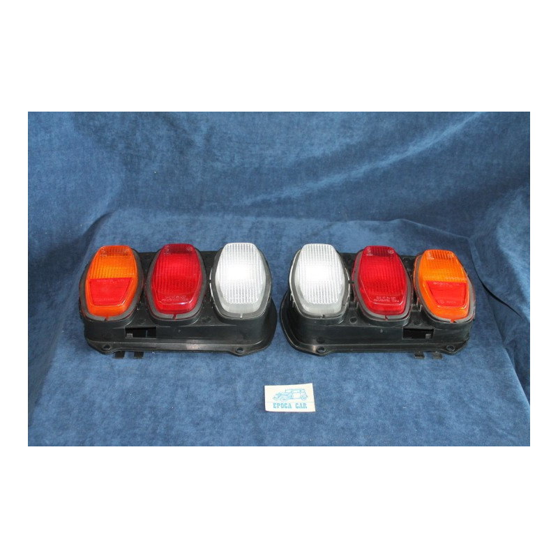 128 3P  PAIR REAR LIGHTS   SIEM