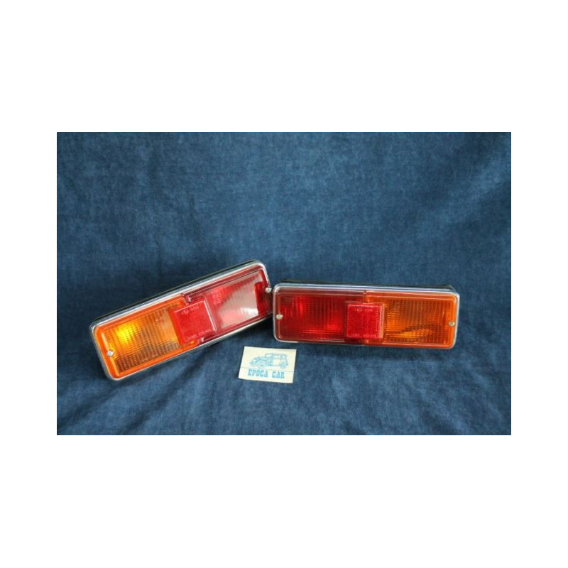 128 SEDAN-SPECIAL  PAIR REAR LIGHTS   LEART