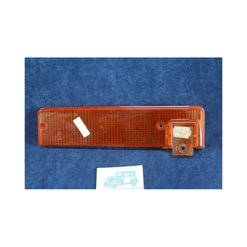 125 SPECIAL 2°S '71  PLASTICA ARANCIONE PER FANALINO POST. DX   CATALUX