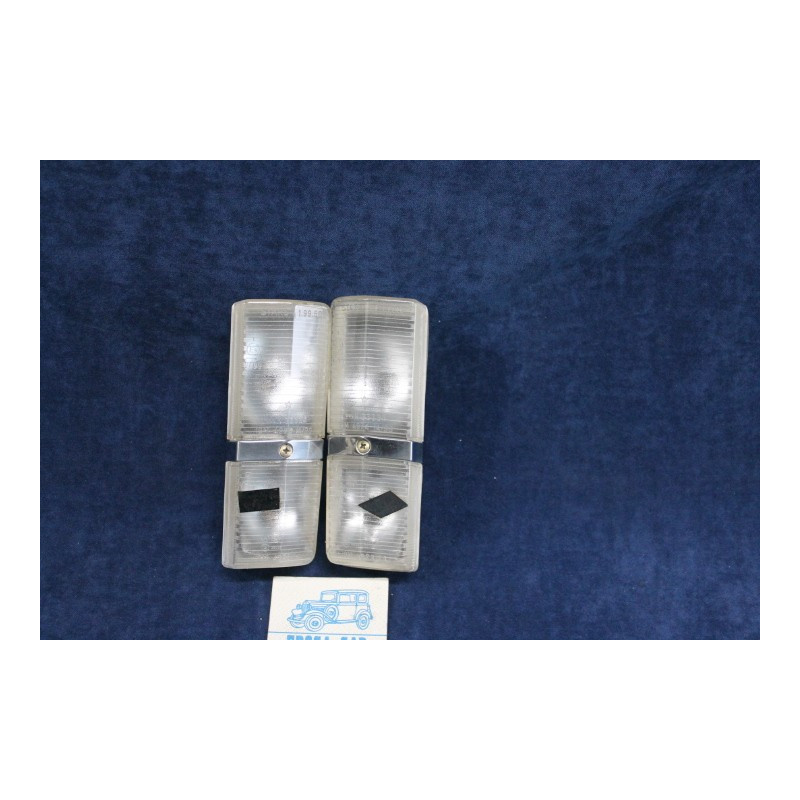 125 1°S  PAIR FRONT LIGHTS   STARS