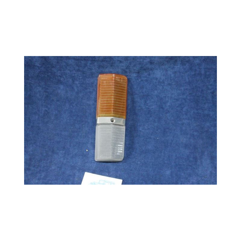 125 1°S  PLASTICA BICOLORE PER FANALINO ANT. SX   LEART