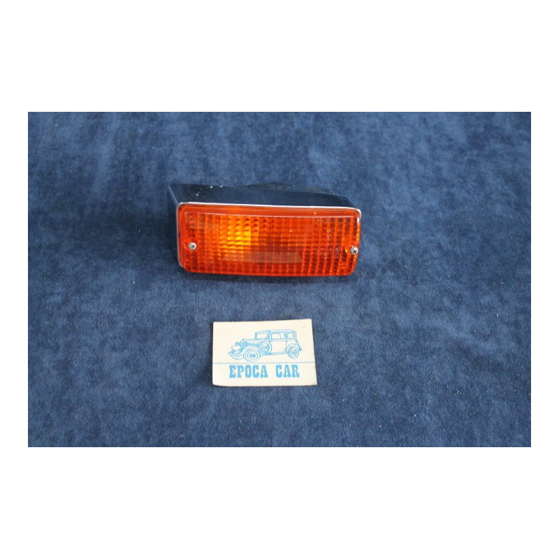 ORANGE FRONT LIGHT   ARIC