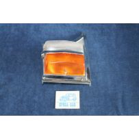 2300  FANALINO ANT. SX BICOLORE (MERCATO ESTERO)   ALTISSIMO