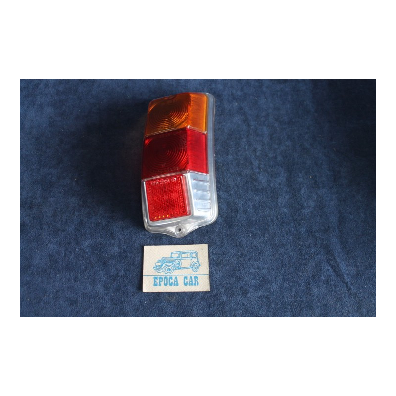LENS FOR REAR RIGHT LIGHT   STARS