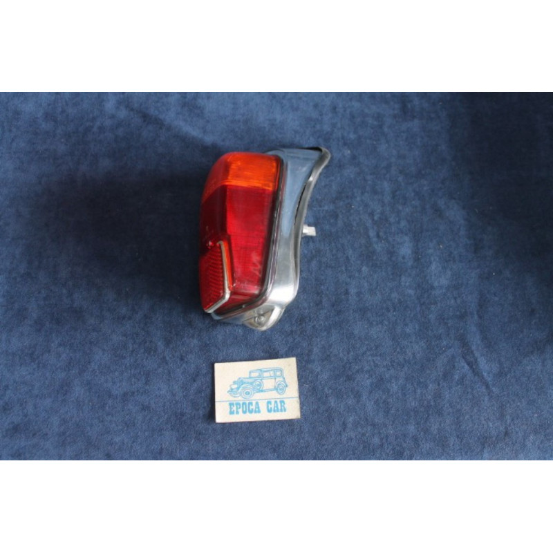 600 E  FANALINO POST. DX IN PLASTICA CROMATA   BELLU'