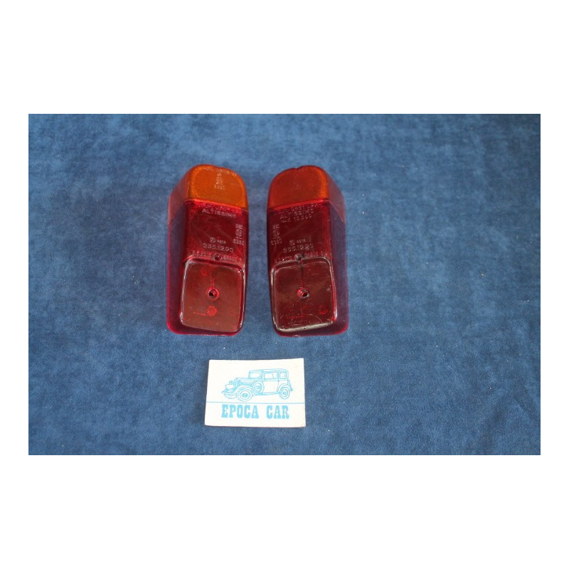 500 D  COPPIA PLASTICHE PER FANALINO POST.   ALTISSIMO