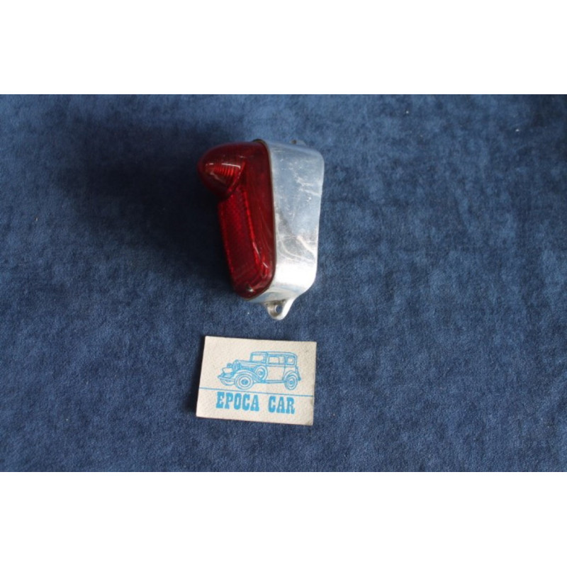 600 1°S  REAR RIGHT LIGHT   CARELLO