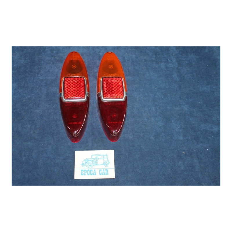 1100 (1958)  COPPIA PLASTICHE PER FANALINI POST. CON CATARIFRANGENTE   COSSATO & C.- ALTISSIMO