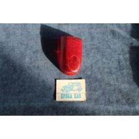 1100 103 E  PLASTICA ROSSA PER FANALINI POST. SX   GIUNTINI