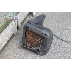 SEATS BLACK  GT SCALINO CONDITIONS AS PICTURES